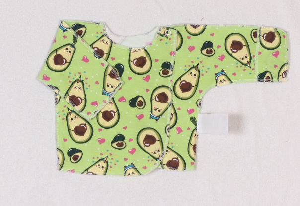 Распашонка для новорожденных зеленая фантазия